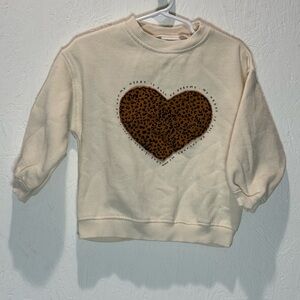 Zara heart sweatshirt size 6 runs small